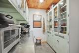1090 Center Road - Photo 8