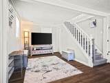 12 Field Avenue - Photo 4