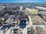 3 Cemetery Road - Photo 17