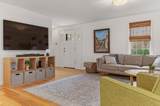 24 Garrison Lane - Photo 3