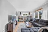 4 Downes Avenue - Photo 5