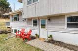 1061 Weeks Hill Road - Photo 35