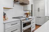 22 Colonial Way - Photo 13