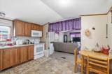 18 Avenue A - Photo 6