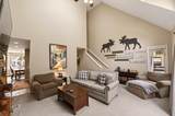 1D Townhouse Square - Photo 4