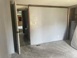 4 Robbins Street - Photo 17