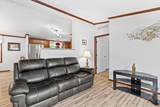 16 Eric Avenue - Photo 15
