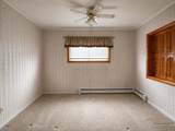 107 Strafford Street - Photo 15