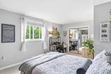 6 Standish Way - Photo 17