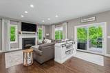 7 Valerie Lane - Photo 15