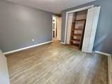 27 Boyle Street - Photo 12