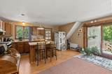 305 Richmond Road - Photo 11