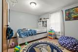 305 Richmond Road - Photo 37