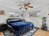 10 Suburban Square - Photo 14