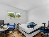 10 Suburban Square - Photo 9