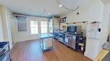 15 Newmarket Road - Photo 6