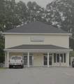 6 Mohawk Drive - Photo 2