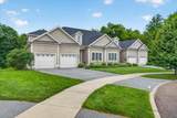 552 Michael Lane - Photo 1