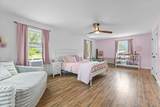1046 Hathaway Point Road - Photo 32