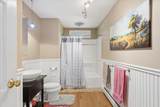 22 Redwood Terrace - Photo 18