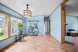 417 Middle Road - Photo 10