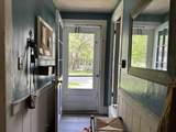 38 Clarks Avenue - Photo 2