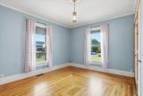 320 Charles Street - Photo 15