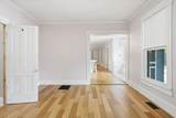 320 Charles Street - Photo 16