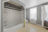 8 Oak Hill Street - Photo 18