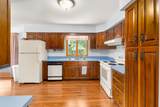 863 Perry Hill Road - Photo 5