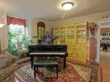 383 St. Albans Road - Photo 4