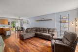 44 Commonwealth Drive - Photo 6