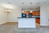 14-8 Carriage Way - Photo 3