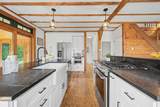 470 Newmarket Road - Photo 17