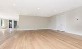 70 Maplewood Avenue - Photo 35