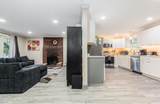 10 Howe Street - Photo 17
