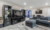 10 Howe Street - Photo 9
