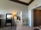375 Endicott N Street - Photo 18