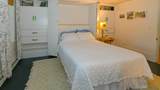 1097 Main Street - Photo 20