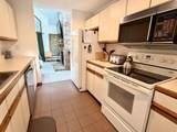 2D Townhouse Square - Photo 10
