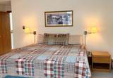 2D Townhouse Square - Photo 16