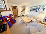 2D Townhouse Square - Photo 25