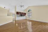 2 Holly Way - Photo 7