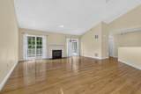 2 Holly Way - Photo 9