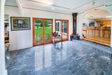 957 Pleasant Valley Road - Photo 15