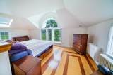 957 Pleasant Valley Road - Photo 19