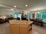 21A Queen Anne's Way - Photo 12
