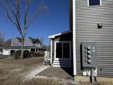 925 Falls Road - Photo 32