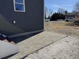 925 Falls Road - Photo 33