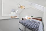 29 Perry Lane - Photo 32